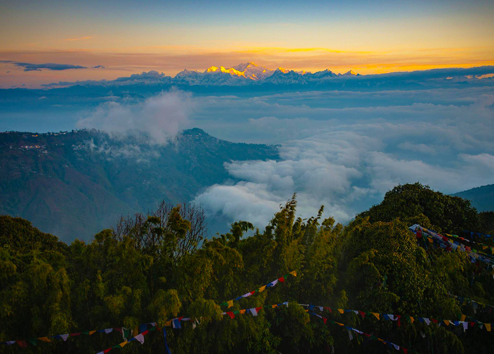 Darjeeling Tour Plan for 5 Days from Delhi for Family