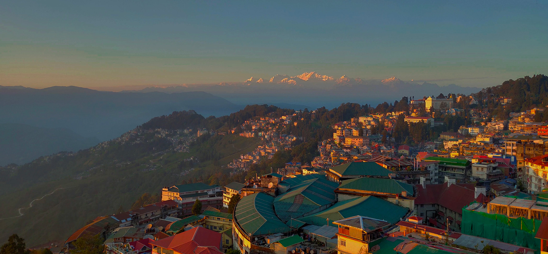 Darjeeling tour plan for 5 days from mumbai by flight